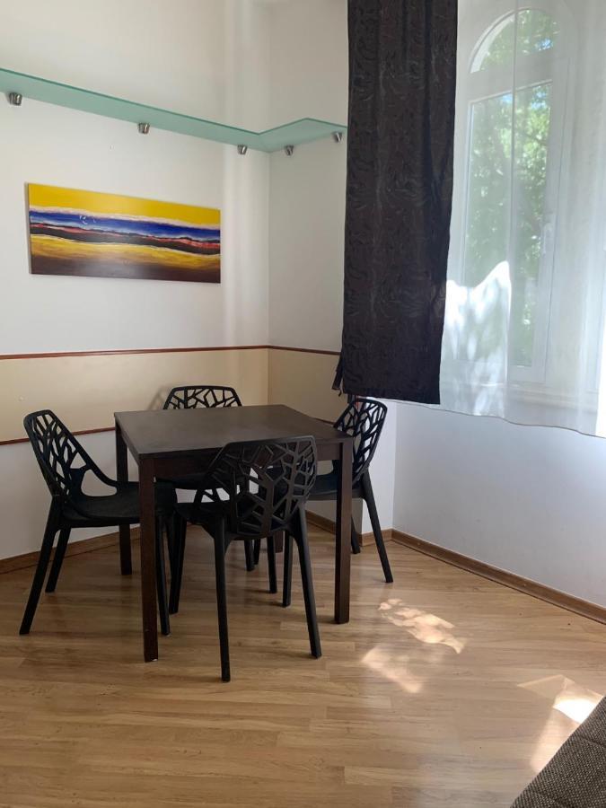 Apartments Epicentar Centar Baška Voda Extérieur photo