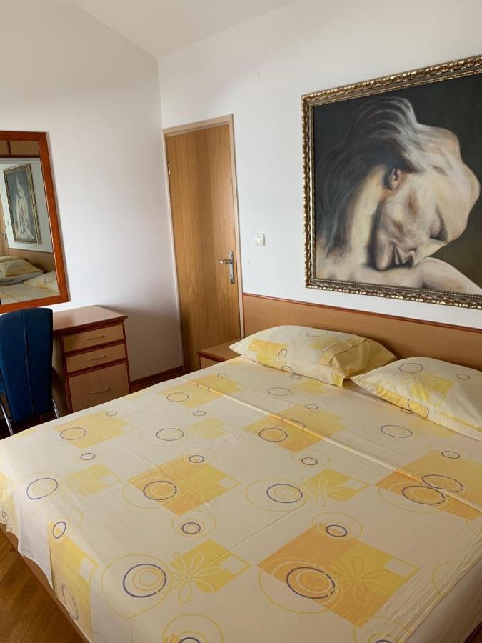 Apartments Epicentar Centar Baška Voda Extérieur photo